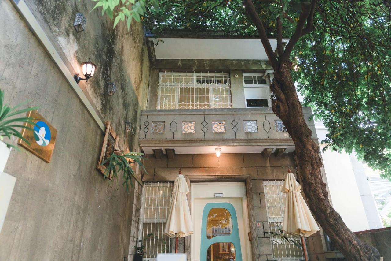 阿信輕旅 Appartement Tainan Buitenkant foto