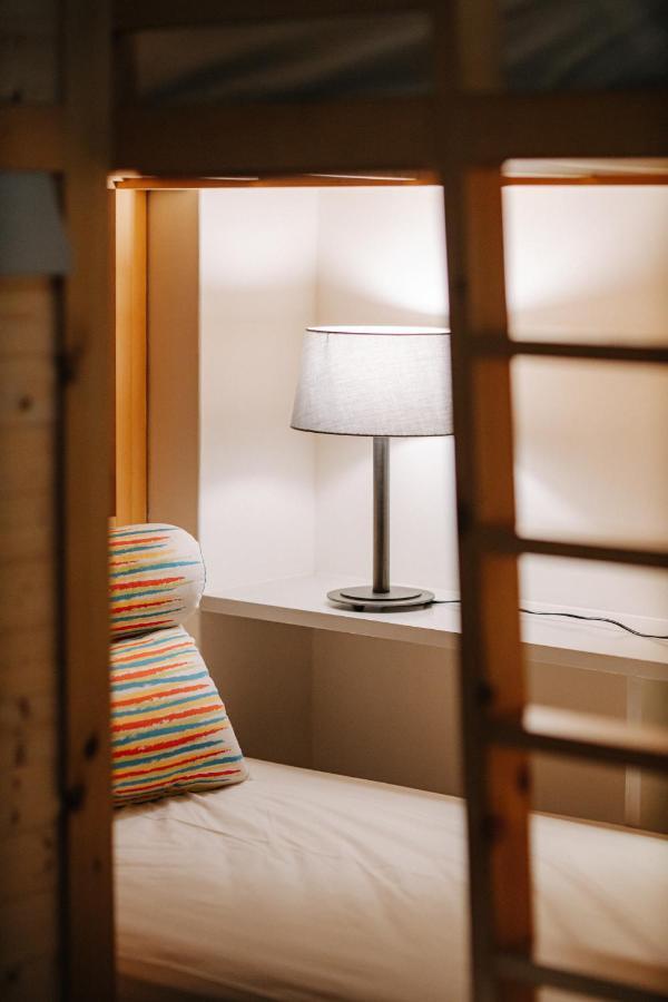 阿信輕旅 Appartement Tainan Buitenkant foto